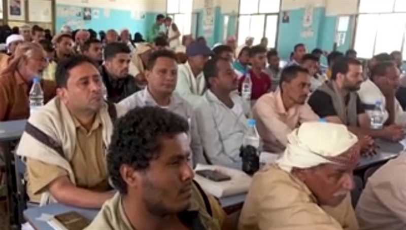 إعلام حكومي: مليشيا الحوثي تُجبر طلاب كلية تربية زبيد على حضور دورات طائفية