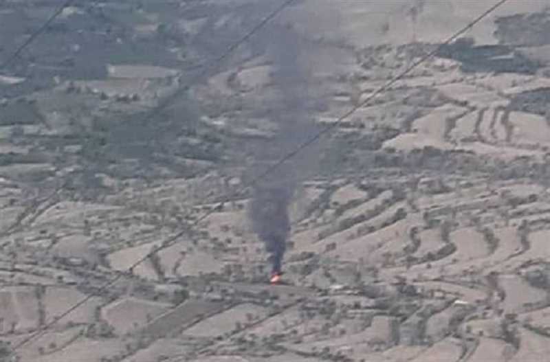 الجيش يعلن إصابة قيادي حوثي بقصف مدفعي جنوبي شرق تعز