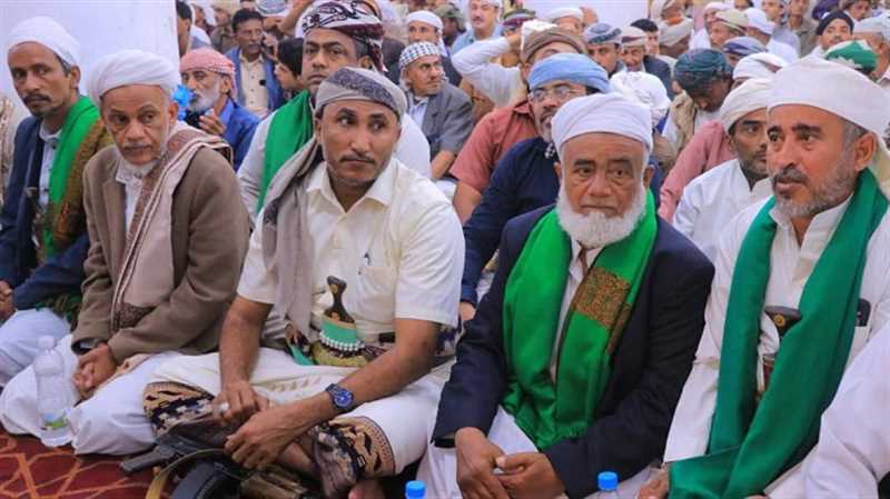 الحديدة.. الحوثيون يُجبرون العلماء والوعاظ باستخدام المساجد كمنابر للتعبئة القتالية