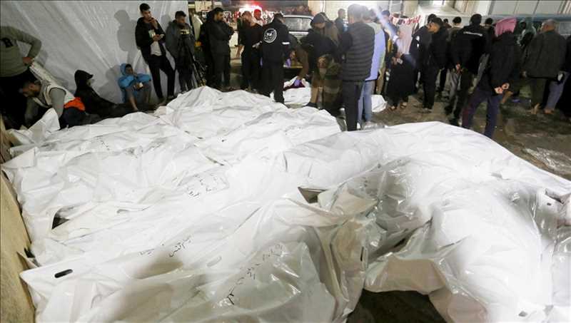 "صحة غزة" تعلن مقتل 70 فلسطينيا بمخيم المغازي إثر قصف إسرائيلي