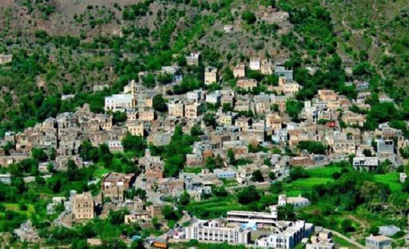 إب.. اتهامات لقيادي حوثي نافذ بإخفاء جثتين خلف مقر أمني في السياني