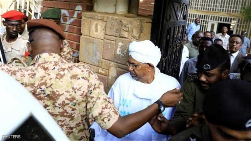 السودان.. البشير يعلن مسؤوليته عن انقلاب 89م