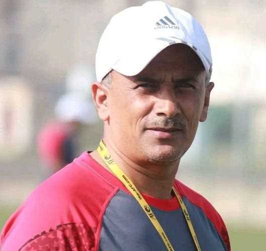 ضغوطات النافذين والتدخل في الصلاحيات تدفع مدربي شعب واتحاد إب للاستقالة