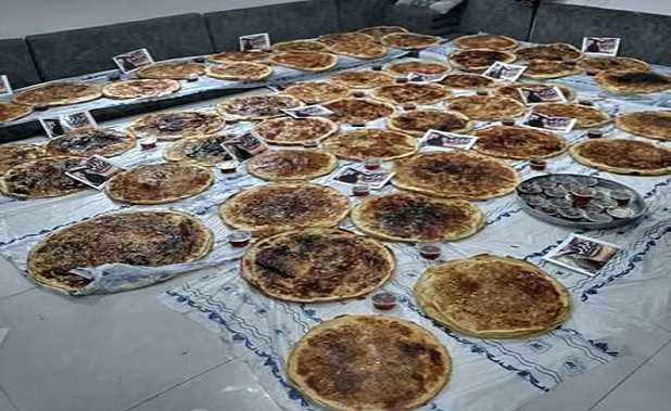 حرائر إب يقدمن وجبات غذائية لأبطال الجيش في تعز