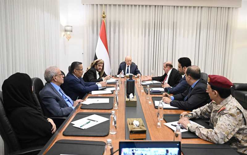 مجلس الدفاع الوطني يدعو المواطنين إلى الابتعاد عن مواقع وتحشيدات الحوثيين