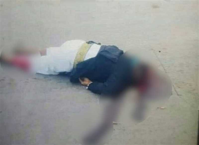 شبكة حقوقية: مسلحون حوثيون يقتلون مالك محل صرافة أمام أطفاله