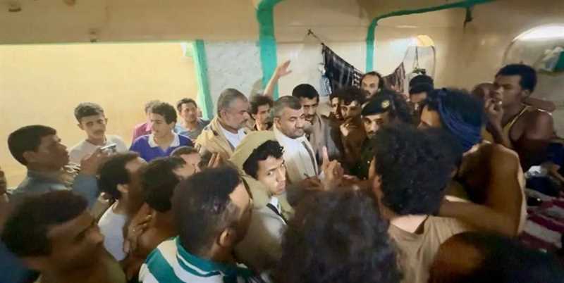 مليشيا الحوثي تفرج عن أكثر من 1800 سجين مقابل التحقاهم بجبهات القتال