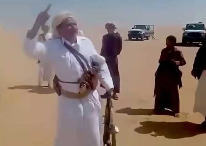 شيخ قبلي بارز في الجوف يصل مناطق الشرعية مستنجداً بالقبائل للثأر من الحوثيين