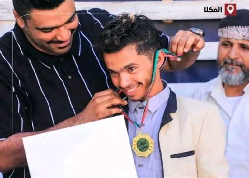 رد اعتبار وتضامن واسع مع بائع "آيس كريم" من إب.. ما القصة؟