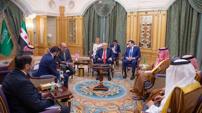 الرياض.. ترامب يلتقي الرئيس السوري بعد رفع العقوبات على بلاده