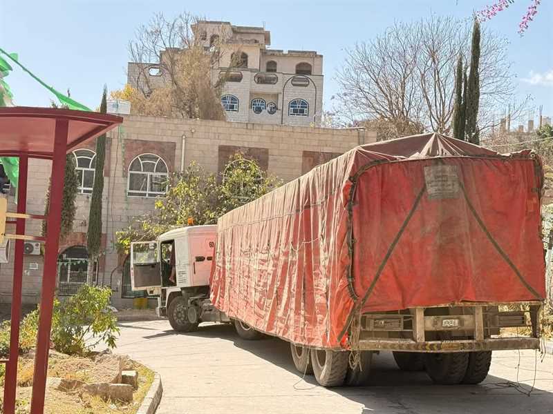 بعد تجاهل المليشيا معاناة المرضى..رجل أعمال يتبرع بمحطة غسيل كلوي لهيئة مستشفى الثورة العام بإب