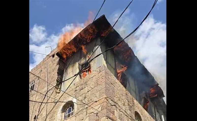 اندلاع حريق داخل منزل في النادرة شرق إب