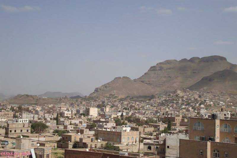 مليشيا الحوثي تمنع المياه عن سكان مدينة يريم شمالي إب