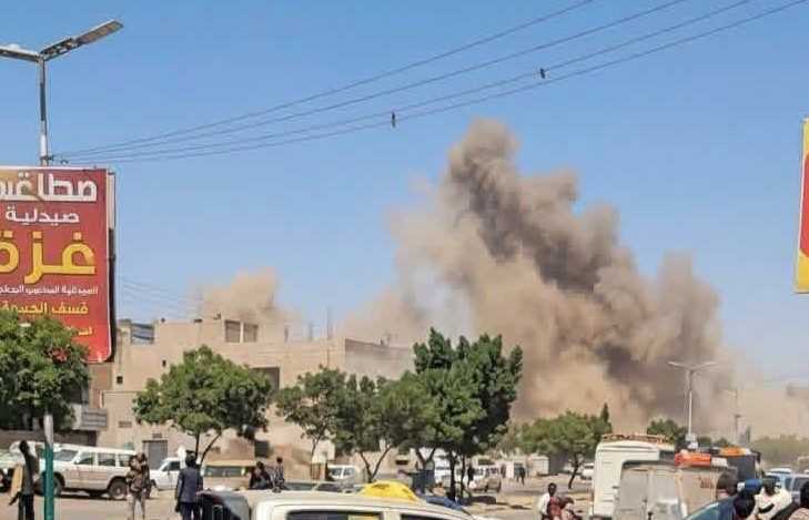 غارات جوية تستهدف مواقع عسكرية للحوثيين في يريم شمالي إب